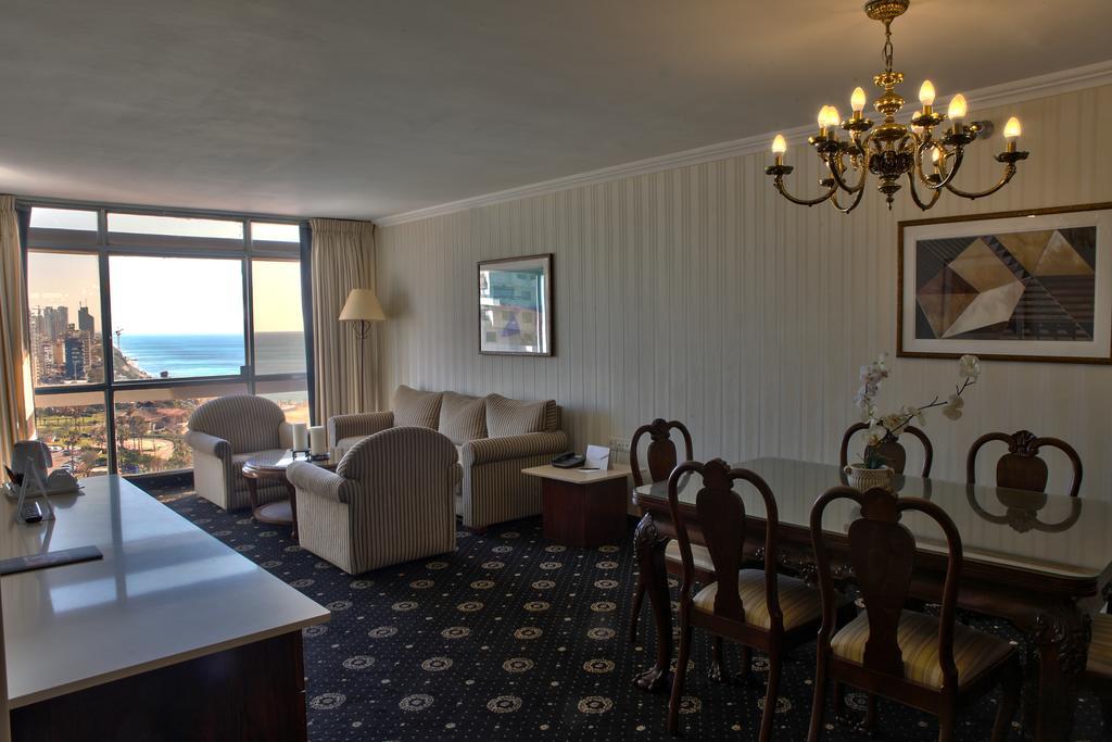 The Seasons -studio & Hotel